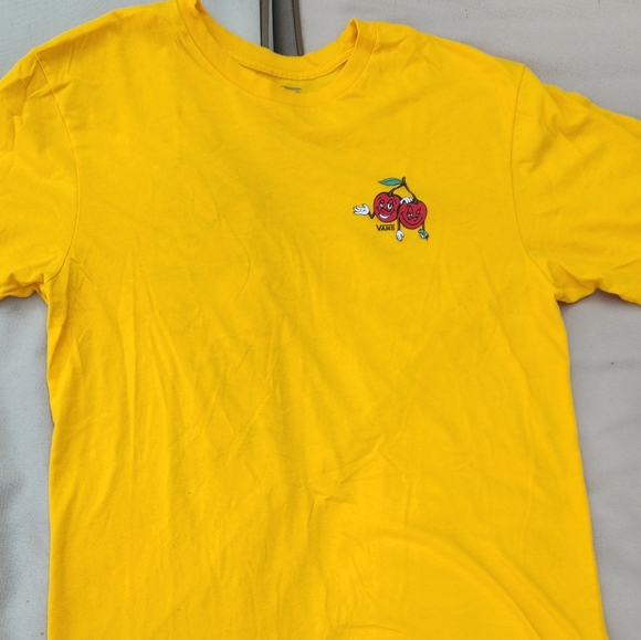 VANS Adult M Tshirt yellow with cherries - Picture 2 of 4